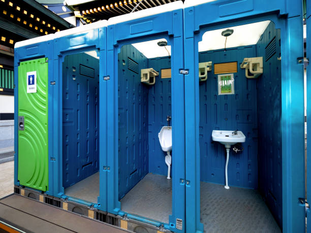 Best Portable restroom trailer rental  in Diaz, AR